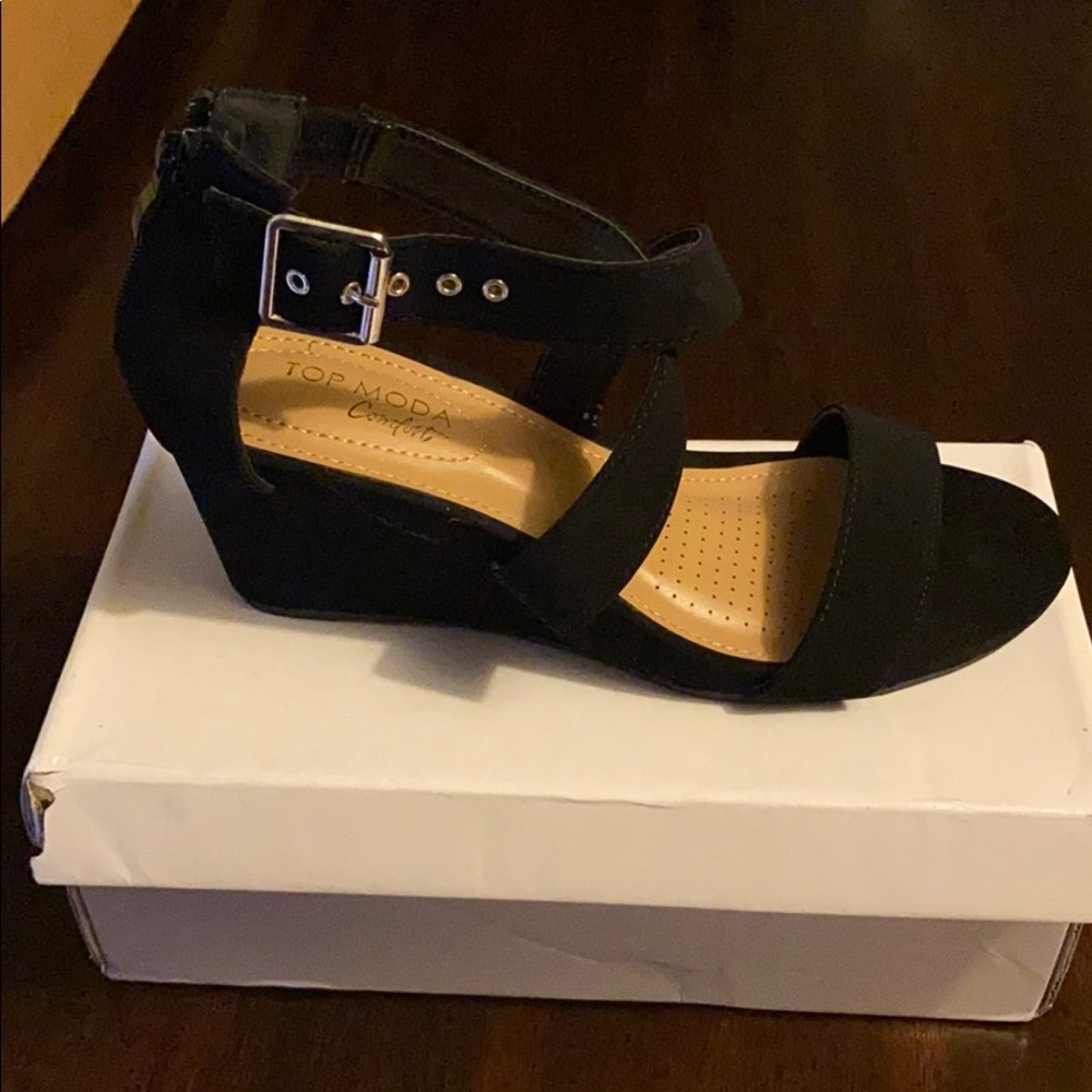 Wedge sandal
